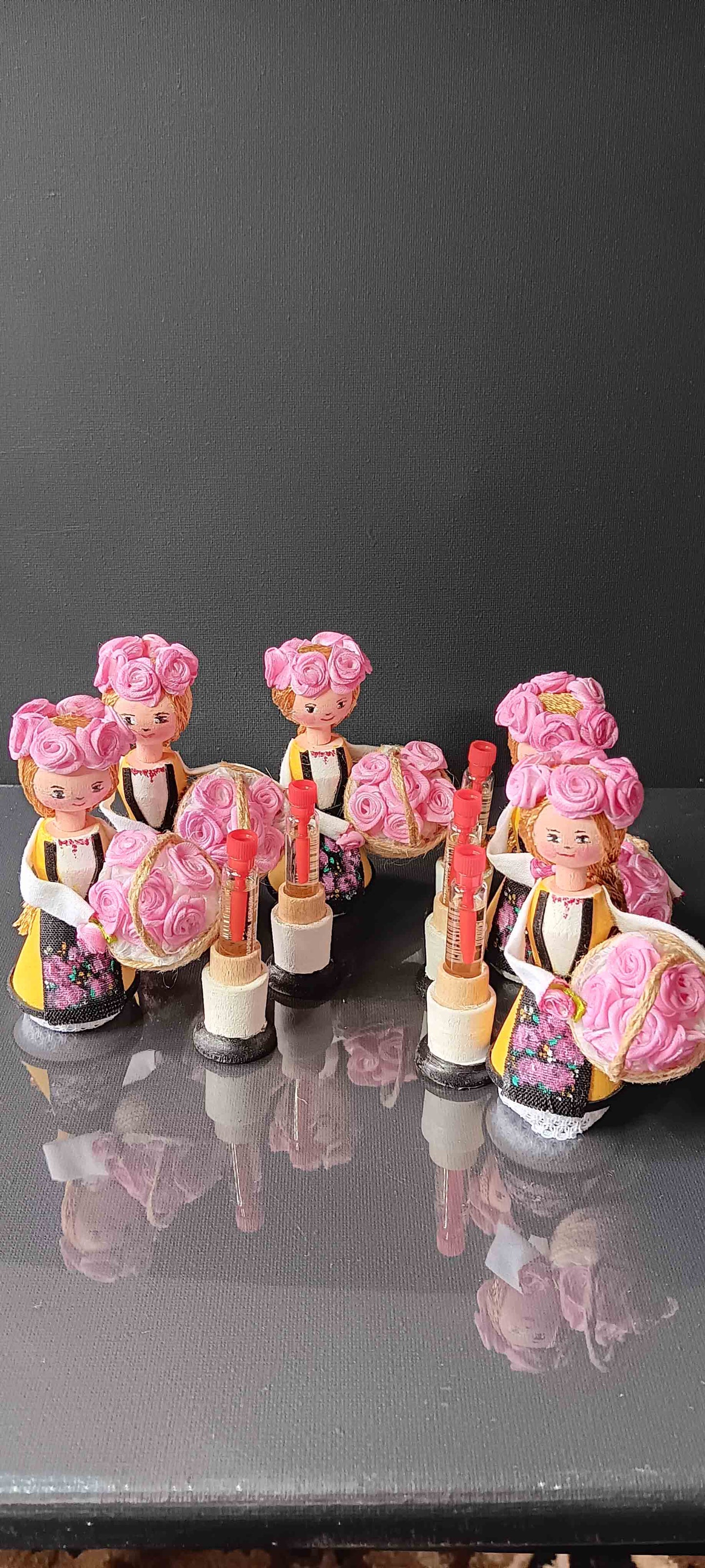 Wooden_doll-Rose_picker-oil_roses-Damascene-baskets_with_oil_roses-pink_roses-summer-rose_picker-women_hand_picking_roses-hand_painted-handmade